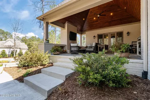 Exterior - 201 Crescent Ct, Pinehurst, NC 28374 photo 11 of 18