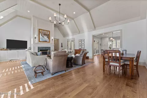 Dining - 201 Crescent Ct, Pinehurst, NC 28374 photo 2 of 2