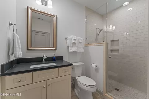Bath - 201 Crescent Ct, Pinehurst, NC 28374 photo 6 of 7