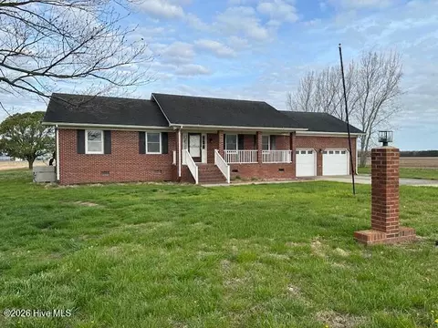 813 Cherry Glade Rd, Elizabeth City, NC 27909