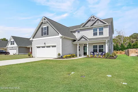 86 W Weatherbee Way, Hampstead, NC 28443