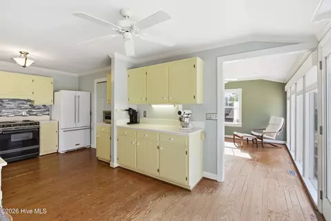 Kitchen - 317 S Belvedere Dr, Hampstead, NC 28443 photo 3 of 3