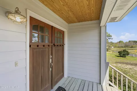 Exterior - 317 S Belvedere Dr, Hampstead, NC 28443 photo 3 of 13