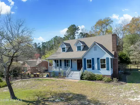 Exterior - 317 S Belvedere Dr, Hampstead, NC 28443 photo 11 of 13