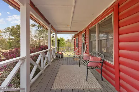 Exterior - 317 Kemper Rd, Hampstead, NC 28443 photo 2 of 16