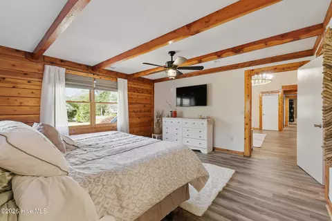 Bedroom - 317 Kemper Rd, Hampstead, NC 28443 photo 3 of 5