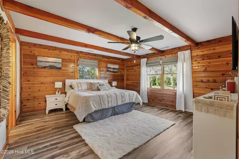 Bedroom - 317 Kemper Rd, Hampstead, NC 28443 photo 1 of 5