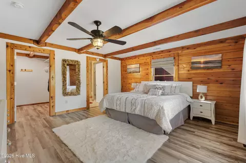 Bedroom - 317 Kemper Rd, Hampstead, NC 28443 photo 2 of 5