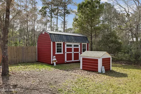 Exterior - 317 Kemper Rd, Hampstead, NC 28443 photo 14 of 16