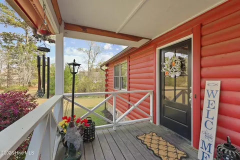 Exterior - 317 Kemper Rd, Hampstead, NC 28443 photo 4 of 16