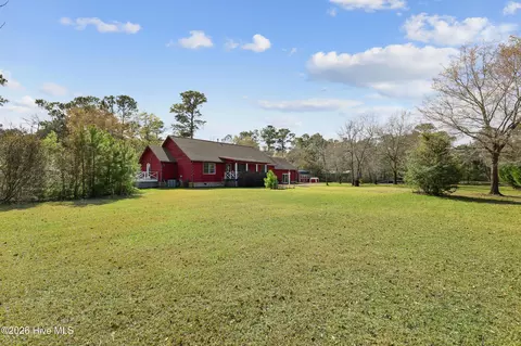 Exterior - 317 Kemper Rd, Hampstead, NC 28443 photo 15 of 16