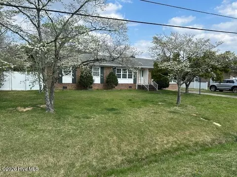 315 Hampton Dr, Plymouth, NC 27962