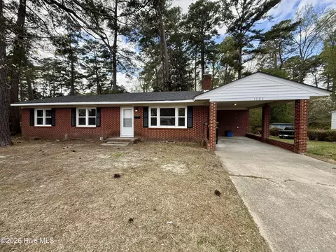 1004 Hyland Ave, Williamston, NC 27892
