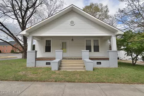610 E Washington St, Nashville, NC 27856