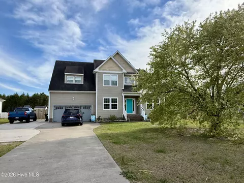 154 Moyock Landing Dr, Moyock, NC 27958