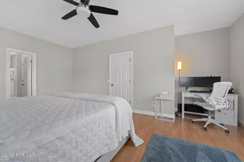Bedroom - 8 Hialeah Pl, Pinehurst, NC 28374 photo 2 of 4