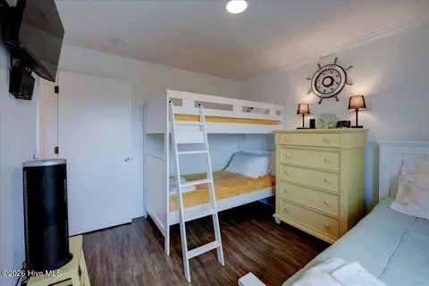 Bedroom - 2008 E Ft Macon Rd #E14, Atlantic Beach, NC 28512 photo 2 of 5