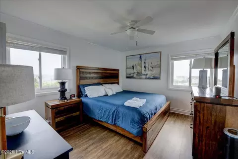 Bedroom - 2008 E Ft Macon Rd #E14, Atlantic Beach, NC 28512 photo 3 of 5