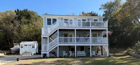 5405 Sunset Ln, Emerald Isle, NC 28594