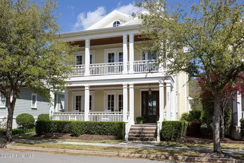 5311 Hanahan Dr, Wilmington, NC 28403