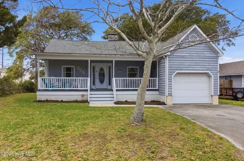 305 N 22nd St, Morehead City, NC 28557