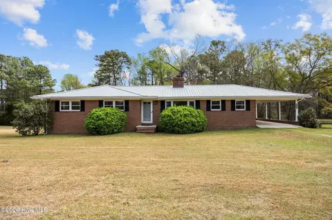 1293 L Cooper Rd, Cameron, NC 28326