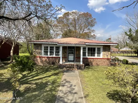 15133 Sam Potts Hwy, Bolton, NC 28423