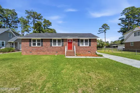 127 King St, Jacksonville, NC 28540