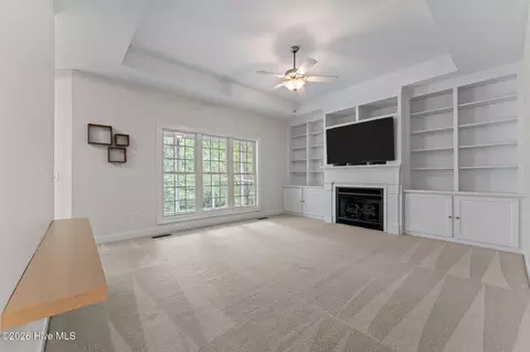 Living - 141 Longleaf Dr, West End, NC 27376 photo 2 of 5