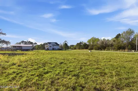 Other - 8044 Treasure Dr, Oriental, NC 28571 photo 8 of 10