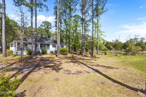 Exterior - 418 Spring Dr, Aurora, NC 27806 photo 10 of 15