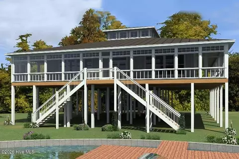 8050 Treasure Dr, Oriental, NC 28571