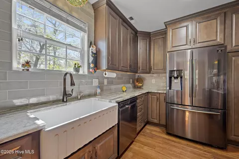Kitchen - 229 Doral Dr, Hampstead, NC 28443 photo 3 of 4