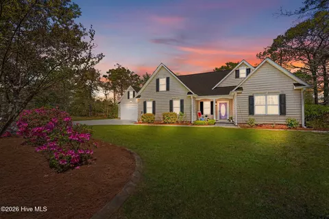 229 Doral Dr, Hampstead, NC 28443