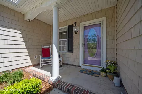 Exterior - 229 Doral Dr, Hampstead, NC 28443 photo 5 of 14