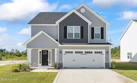 457 Worsley Way, Jacksonville, NC 28546