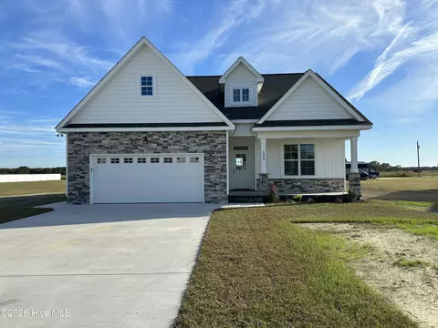 1921 Kimball Dr, Greenville, NC 27834