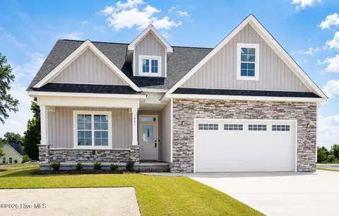 1921 Kimball Dr, Greenville, NC 27834