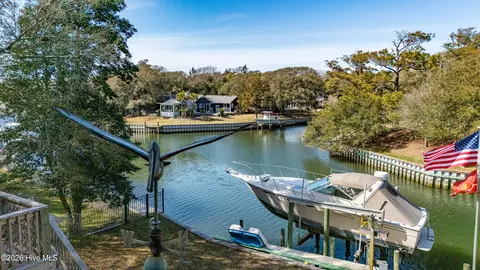240 Salter Path Rd, Pine Knoll Shores, NC 28512 photo 14