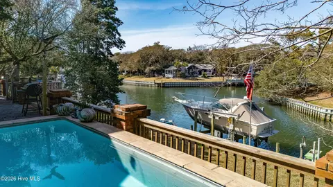 240 Salter Path Rd, Pine Knoll Shores, NC 28512 photo 13