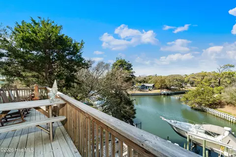 240 Salter Path Rd, Pine Knoll Shores, NC 28512 photo 17