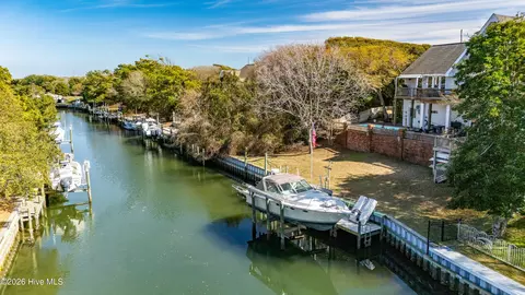 240 Salter Path Rd, Pine Knoll Shores, NC 28512 photo 47