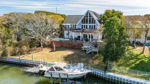 240 Salter Path Rd, Pine Knoll Shores, NC 28512 photo 4