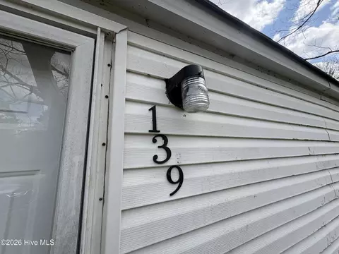 139 Marvin St, Chocowinity, NC 27817 photo 2