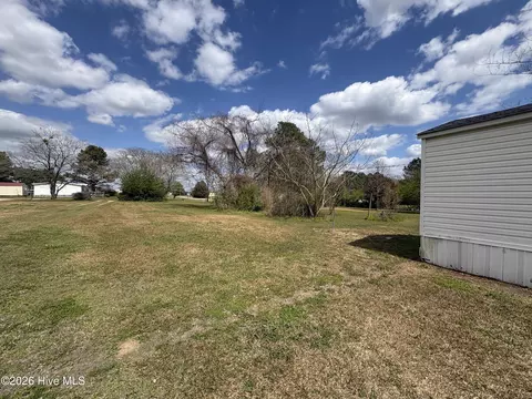 139 Marvin St, Chocowinity, NC 27817 photo 17