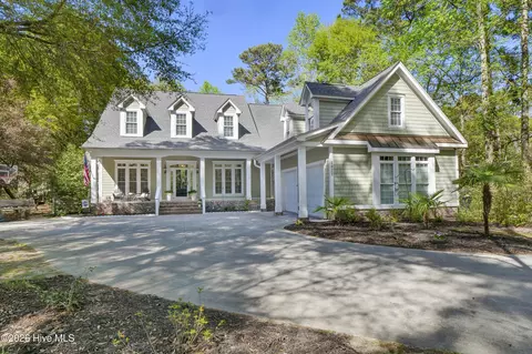 1021 Futch Creek Rd, Wilmington, NC 28411