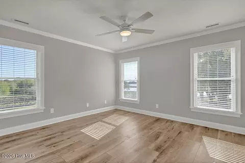 Bedroom - 191 Howards Ln, Hampstead, NC 28443 photo 5 of 6