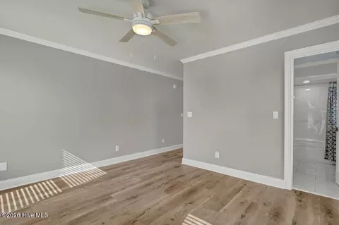 Bedroom - 191 Howards Ln, Hampstead, NC 28443 photo 6 of 6