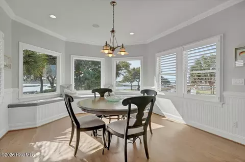 Dining - 191 Howards Ln, Hampstead, NC 28443 photo 4 of 4