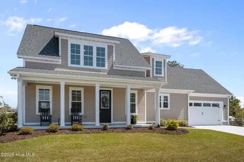 658 Fishermans Pt, Newport, NC 28570
